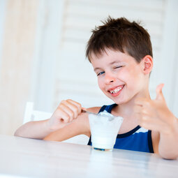 Biele jogurty vo výžive, ktorý je pre nás ten najlepší?