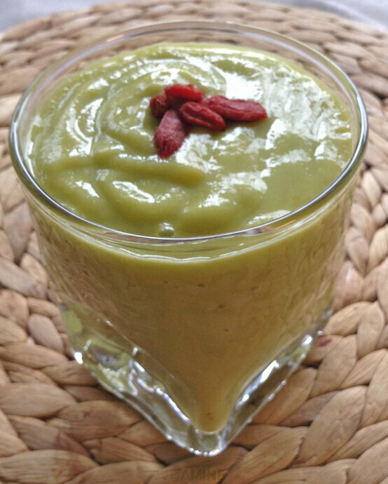 Avokádové smoothie s mangom