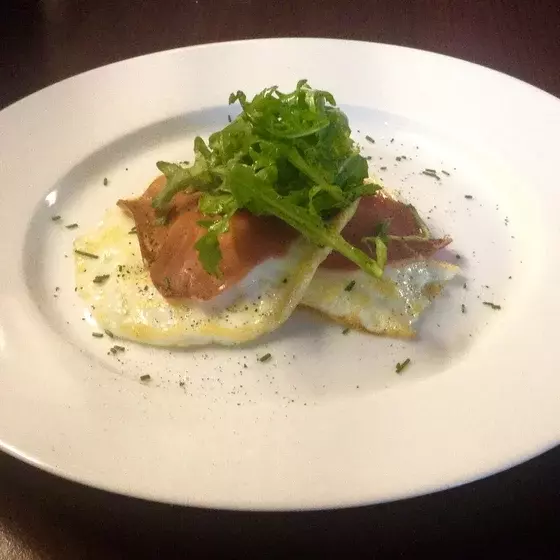 Prosciutto s vajíčkami Prosciutto s vajíčkami