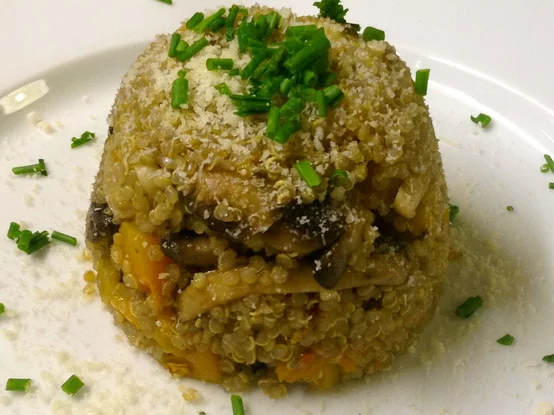 Quinoa so šampiňónmi